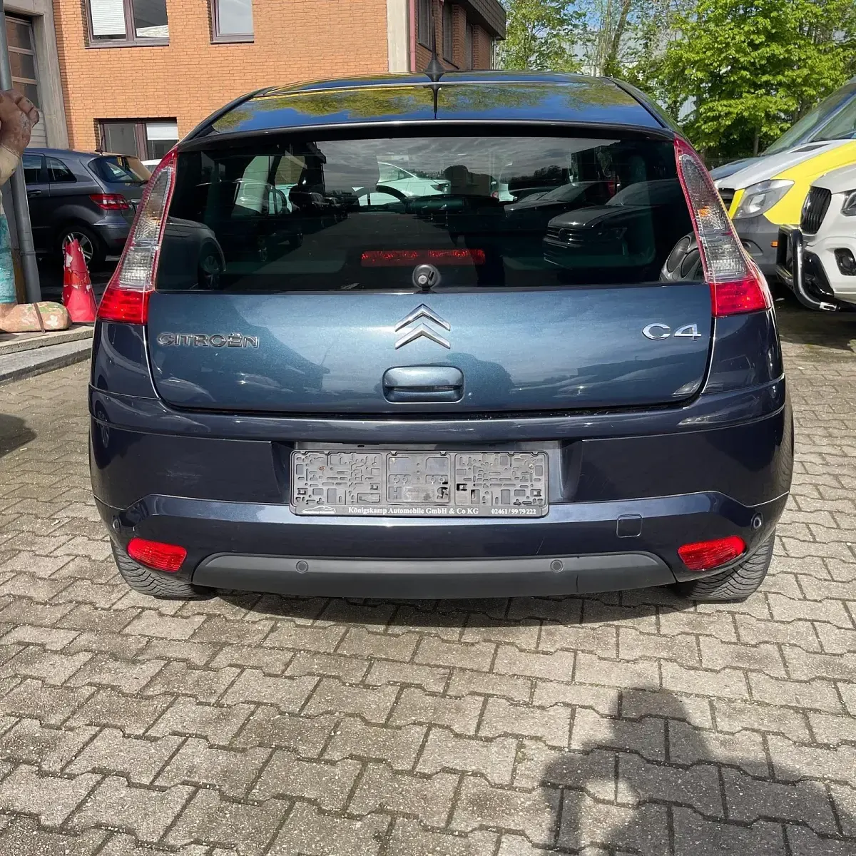 Używany Citroën C4 150 KM (110 kW) 2009 Niebieski Coupe