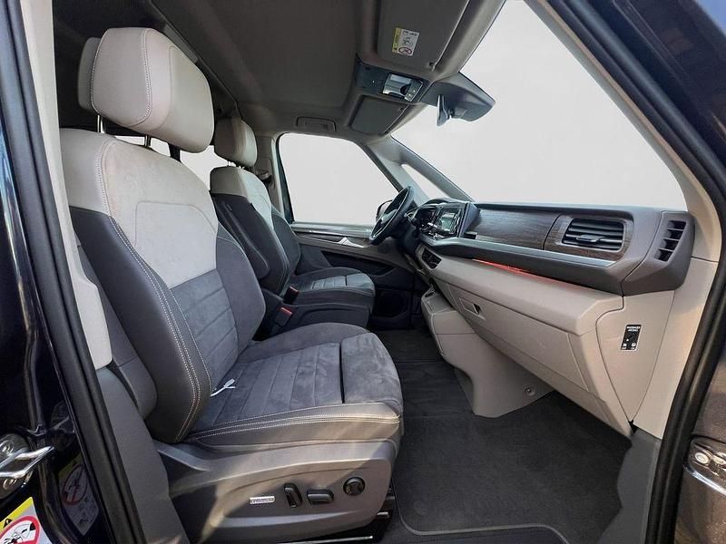 Gebraucht VW Multivan Style 245 PS (180 kW) 2025 Blau Van