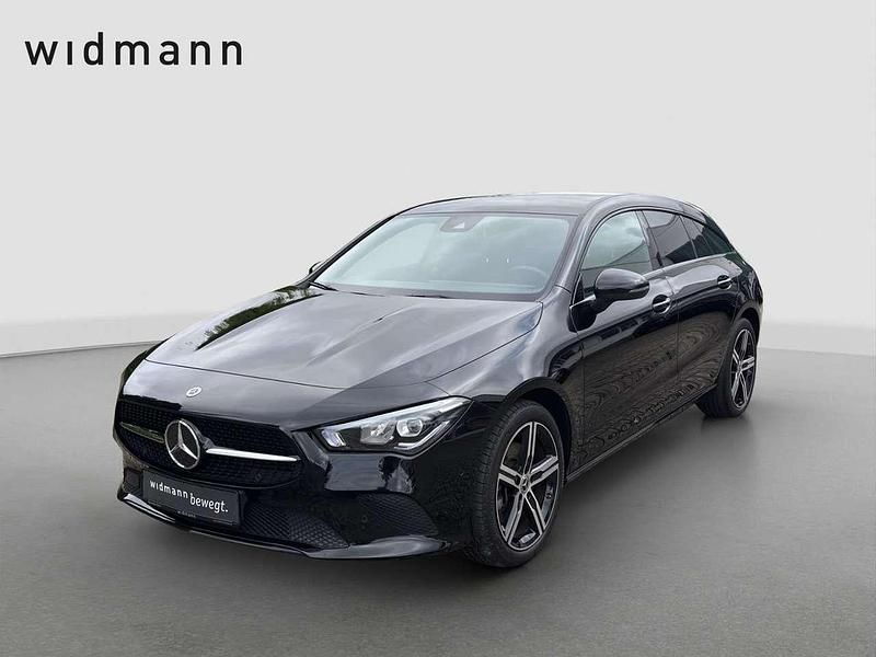 Unilack nachtschwarz Gebraucht 2022 Mercedes CLA220 Progressive Limousine | 29.850 € (Superpreis) - Bild 1/4
