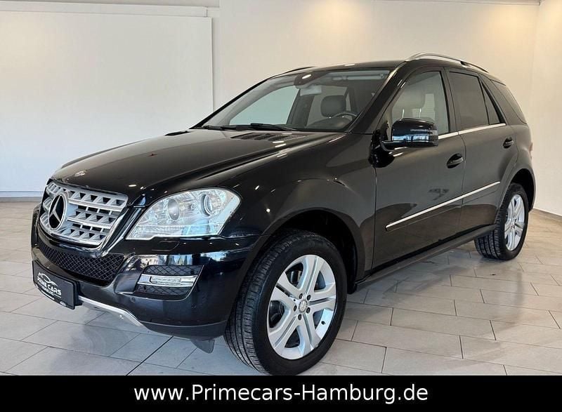 Gebraucht Mercedes ML350 Edition 231 PS (169 kW) 2011 Schwarz SUV