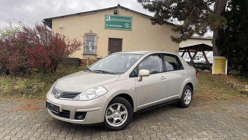 Gebraucht Nissan Tiida 110 PS (80 kW) 2007 Beige Limousine