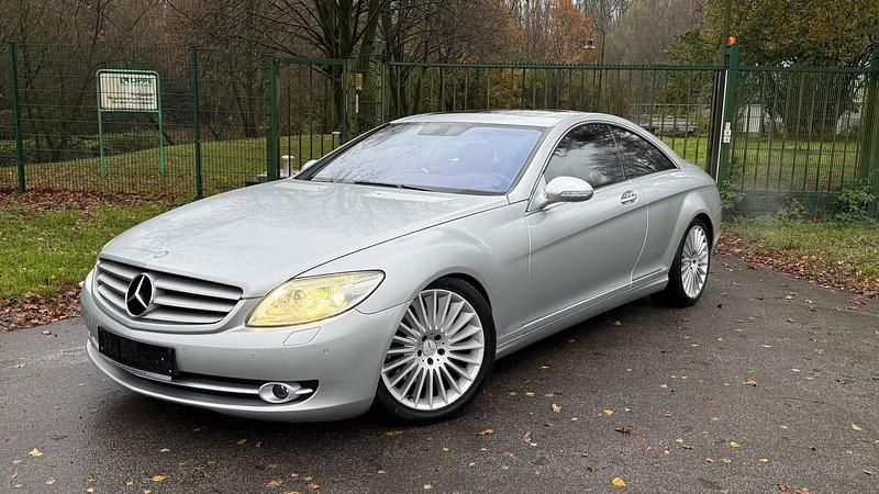 Silber Gebraucht 2006 Mercedes CL500 Coupé | 10.900 € (Superpreis) - Bild 1/4