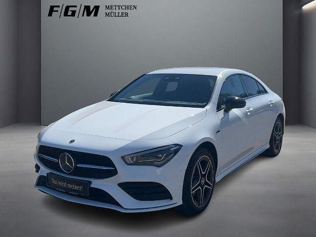 Gebraucht 2021 Mercedes CLA250e AMG line Limousine | 28.370 € (Fairer Preis) - Bild 1/4