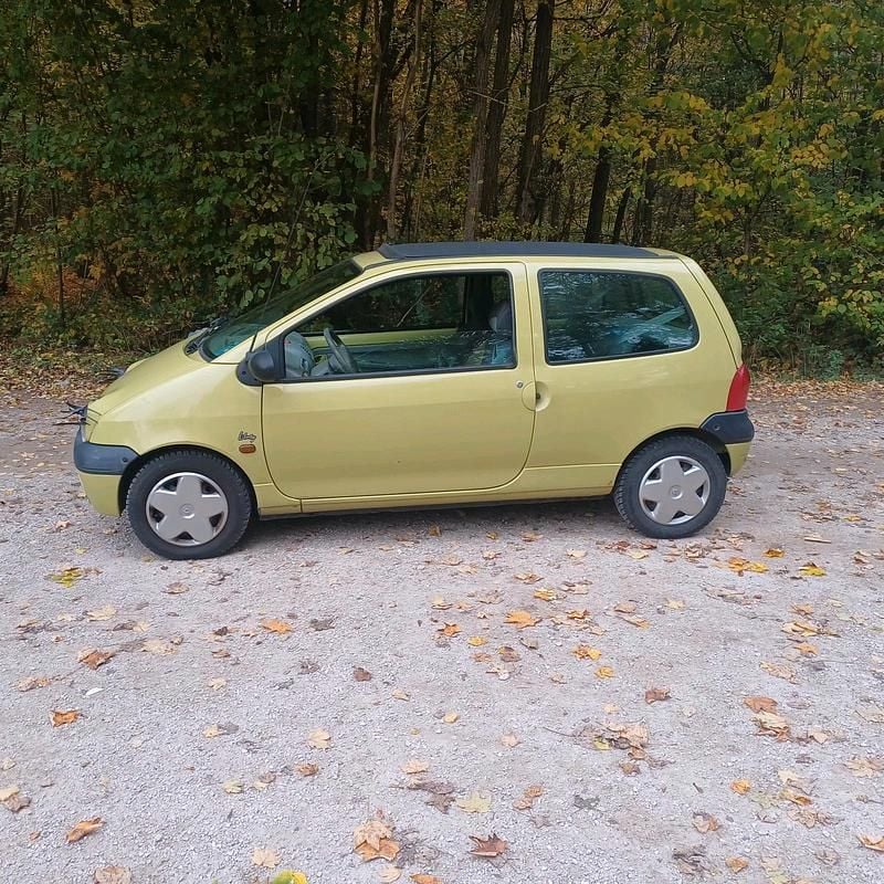 Gelb Gebraucht 1999 Renault Twingo Kleinwagen | 400 € (Superpreis) - Bild 1/4