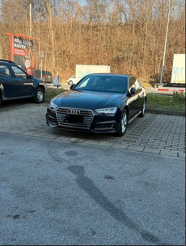 Gebraucht Audi A4 S-Line 190 PS (139 kW) 2017 Blau Limousine