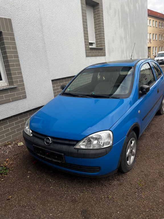Blau Gebraucht 2002 Opel Corsa Kleinwagen | 1.299 € (Guter Preis) - Bild 1/4