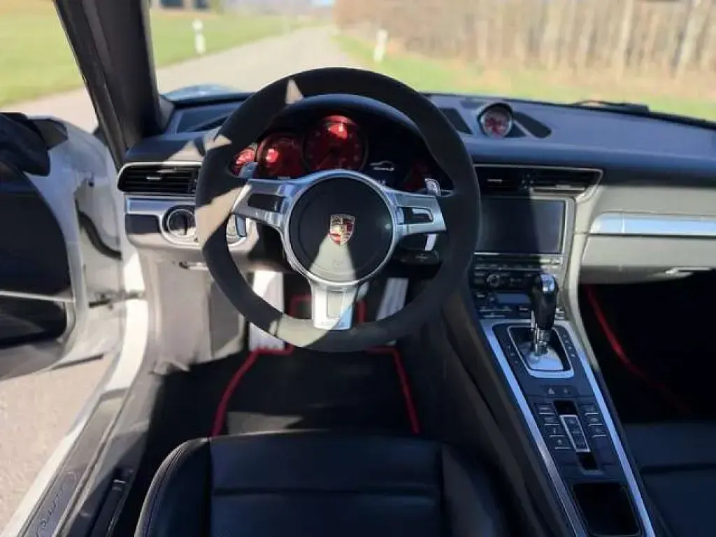 Gebraucht Porsche 911 Carrera 400 PS (294 kW) 2012 Pure white/weiss Coupé