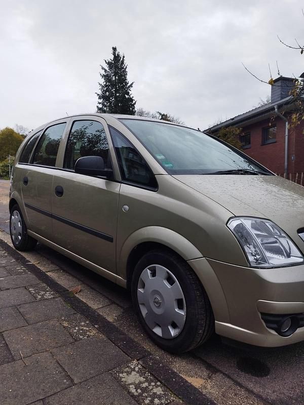 Gold Gebraucht 2009 Opel Meriva Eco Van / Kleinbus | 1.950 € - Bild 1/4
