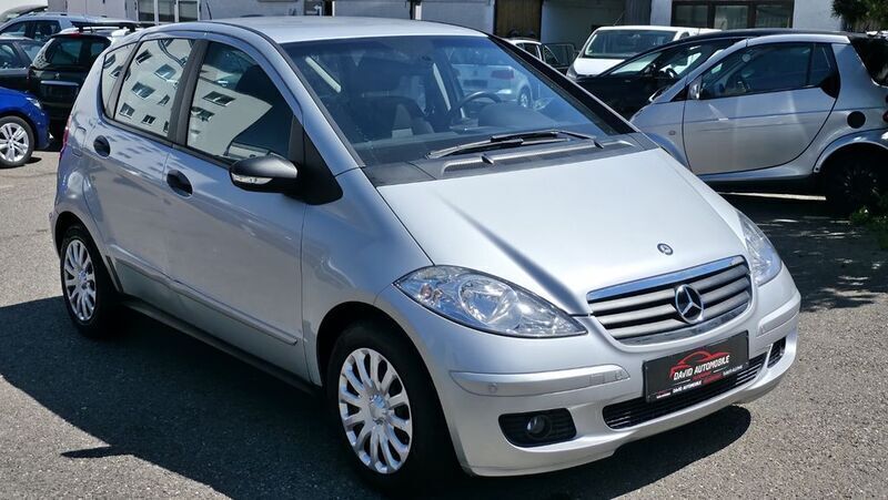 Silber Gebraucht 2005 Mercedes A200 Limousine | 1.890 € - Bild 1/4