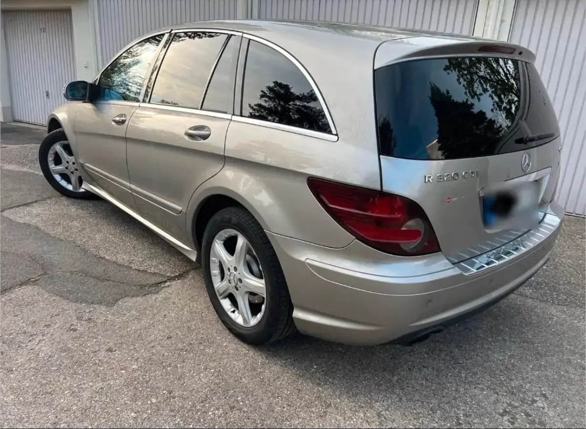 Gebraucht Mercedes R320 224 PS (164 kW) 2009 Grau Kombi