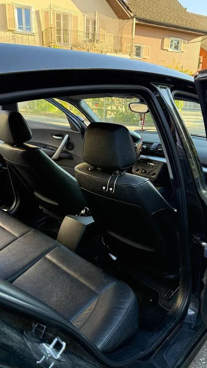 Gebraucht BMW 116 116 PS (85 kW) 2005 Schwarz Kleinwagen
