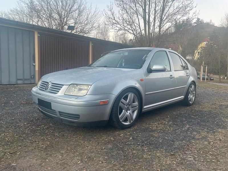 Silber Gebraucht 2003 VW Bora Pacific Limousine | 2.300 € (Fairer Preis) - Bild 1/4