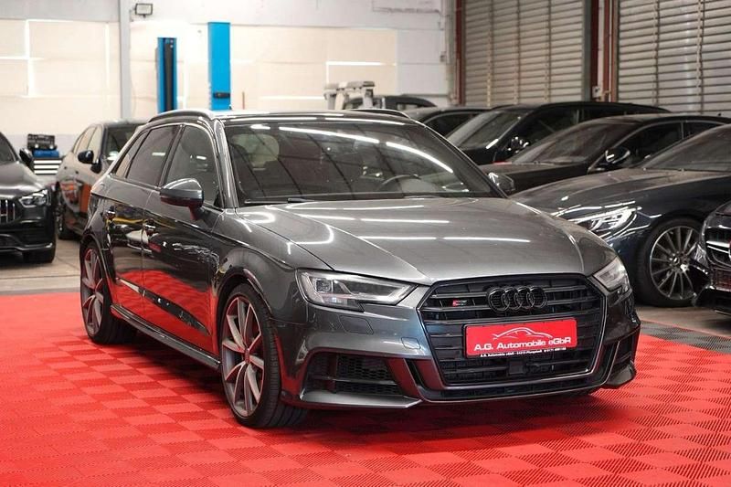 Gebraucht Audi S3 Ambiente 310 PS (228 kW) 2017 Grau Limousine