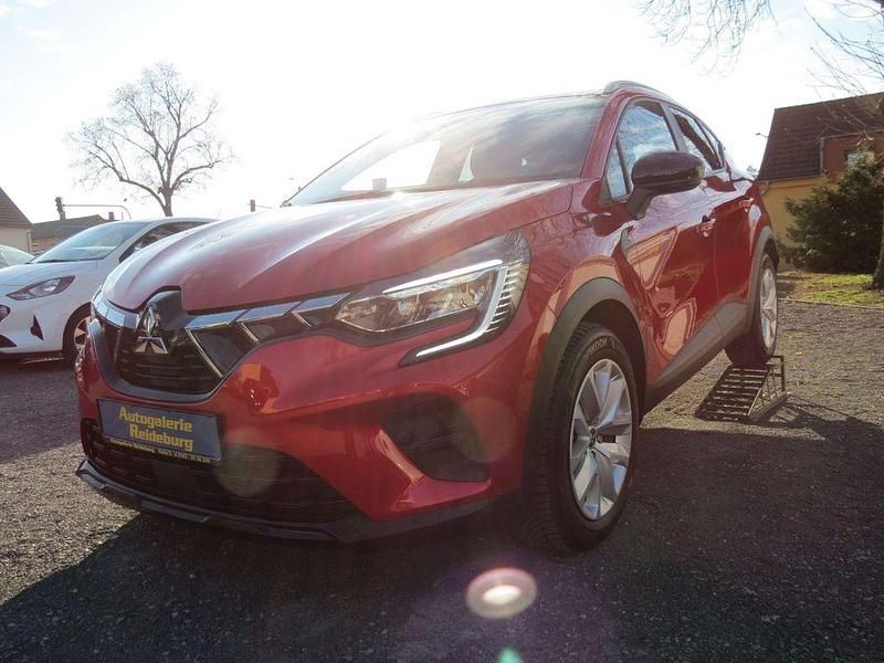Gebraucht Mitsubishi ASX Plus 140 PS (102 kW) 2024 Rot SUV
