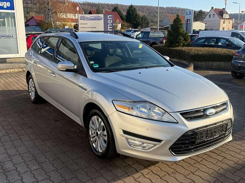 Gebraucht Ford Mondeo Trend 140 PS (102 kW) 2010 Silber Kombi