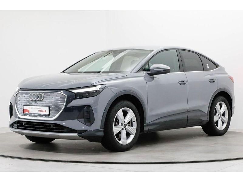 Gebraucht Audi e-tron 150 kW (204 PS) 2023 Kieselgrau SUV