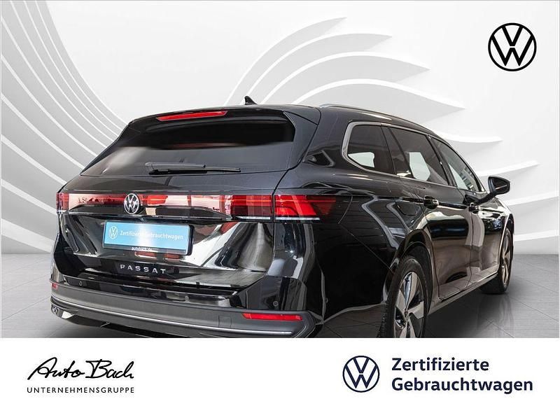 Gebraucht VW Passat Business 150 PS (110 kW) 2024 Grenadillschwarz metallic Kombi