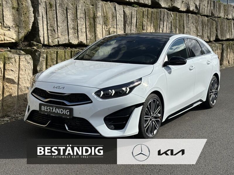 Weiß Neu 2024 Kia ProCeed GT-Line Kleinwagen | 32.990 € - Bild 1/4