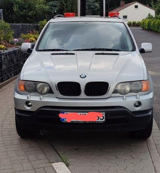 Grau Gebraucht 2002 BMW X5 SUV | 3.550 € (Fairer Preis) - Bild 1/4