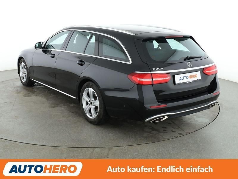 Gebraucht Mercedes E200 Avantgarde 184 PS (135 kW) 2017 Schwarz Kombi