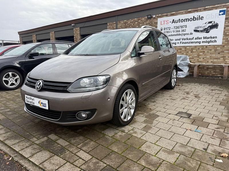 Braun Gebraucht 2012 VW Golf VII Highline Limousine | 6.990 € (Superpreis) - Bild 1/4