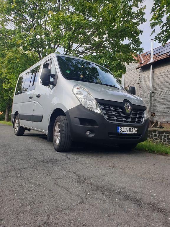 Silber Gebraucht 2017 Renault Master Van | 20.000 € - Bild 1/4