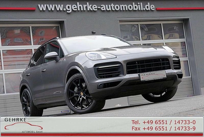 Quarzitgrau Gebraucht 2018 Porsche Cayenne S SUV | 37.850 € (Guter Preis) - Bild 1/4