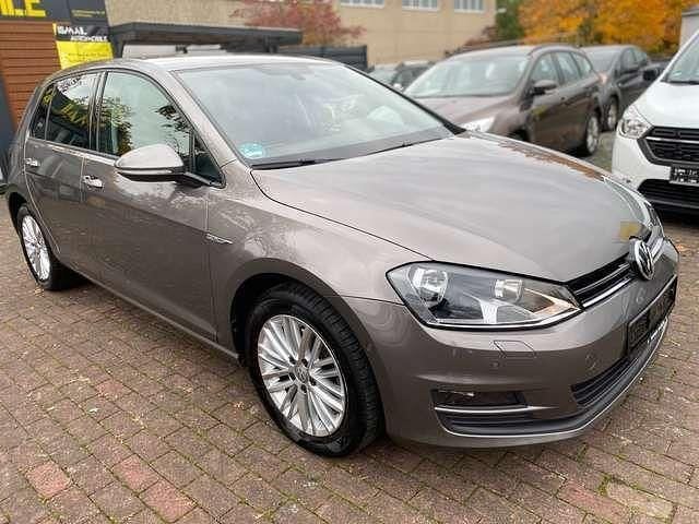 Grau Gebraucht 2014 VW Golf VII Cup Limousine | 8.499 € (Superpreis) - Bild 1/4