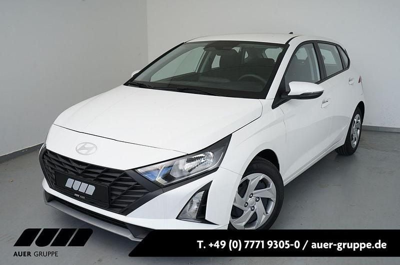 Weiß Neu 2025 Hyundai i20 Select Limousine | 15.880 € (Guter Preis) - Bild 1/4