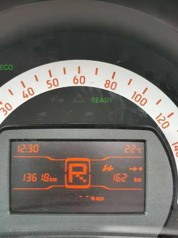 Gebraucht Smart ForTwo Electric Drive 60 kW (82 PS) 2023 Rot Cabrio