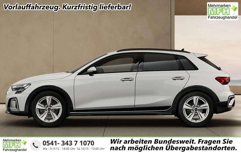 Neu Audi A3 204 PS (150 kW) 2025 Navarrablau metallic SUV