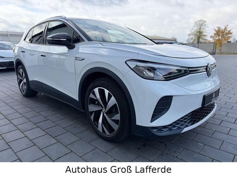 Weiß Gebraucht 2021 VW ID.4 Pro Performance SUV | 28.290 € (Fairer Preis) - Bild 1/4