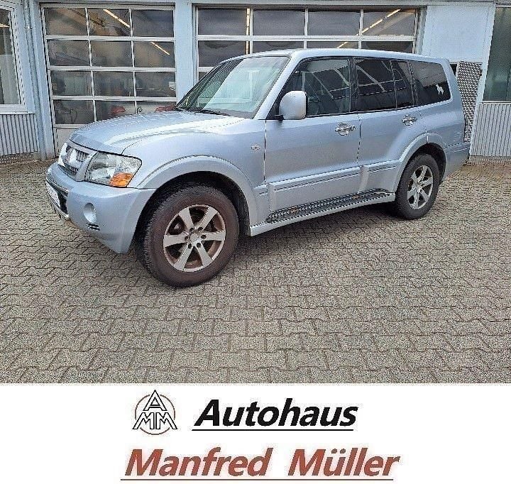 Silber Gebraucht 2006 Mitsubishi Pajero SUV | 2.990 € (Superpreis) - Bild 1/4