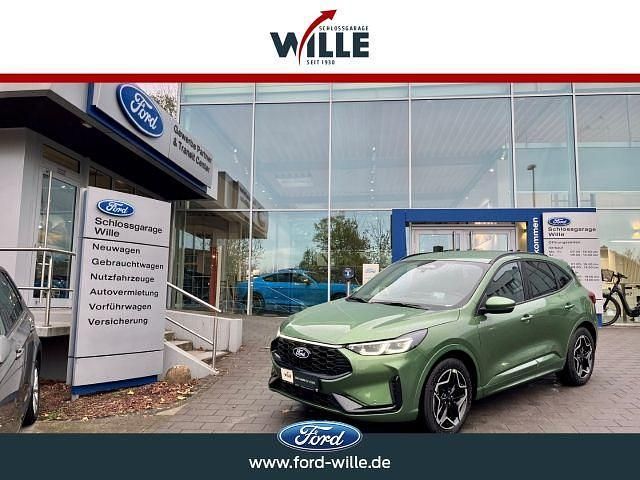 Gebraucht Ford Kuga ST-Line 190 PS (139 kW) 2024 Gruen SUV