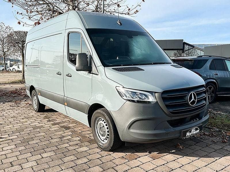 Gebraucht Mercedes Sprinter 170 PS (125 kW) 2022 Blau Van