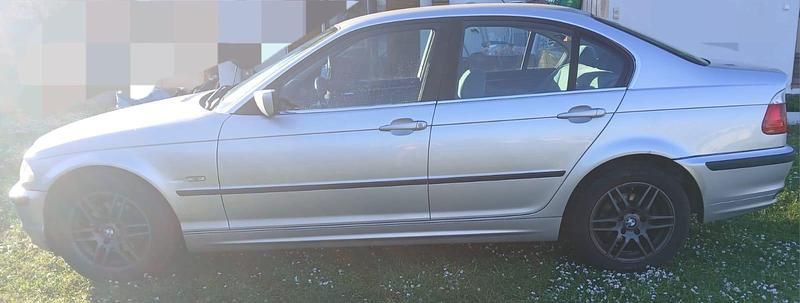 Gebraucht BMW 320 150 PS (110 kW) 2001 Grau Limousine