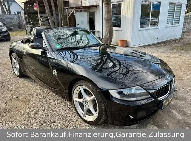 Gebraucht BMW Z4 Sport Line 170 PS (125 kW) 2005 Schwarz Cabrio