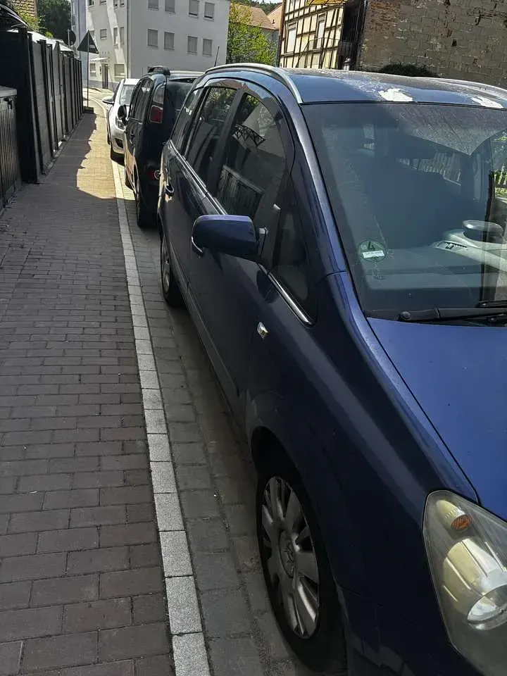 Gebraucht Opel Zafira 140 PS (102 kW) 2007 Blau Van / Kleinbus