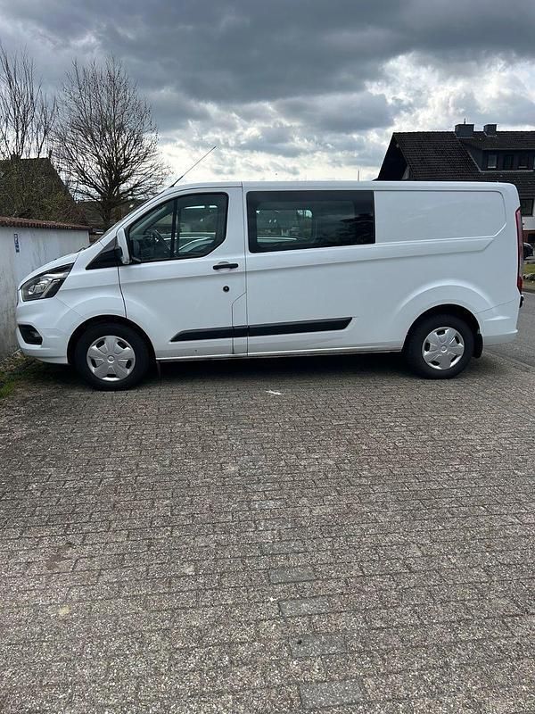 Gebraucht Ford Transit Custom 131 PS (96 kW) 2019 Weiß Kombi