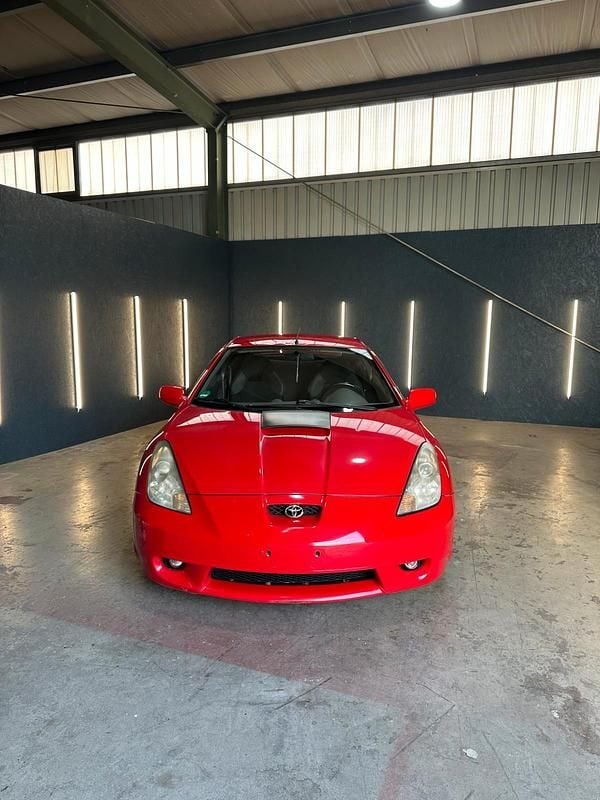 Rot Gebraucht 2000 Toyota Celica T2 Coupé | 2.500 € - Bild 1/4