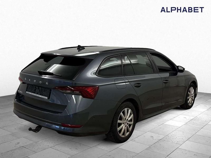 Gebraucht Skoda Octavia Ambition 150 PS (110 kW) 2021 Grau Kombi
