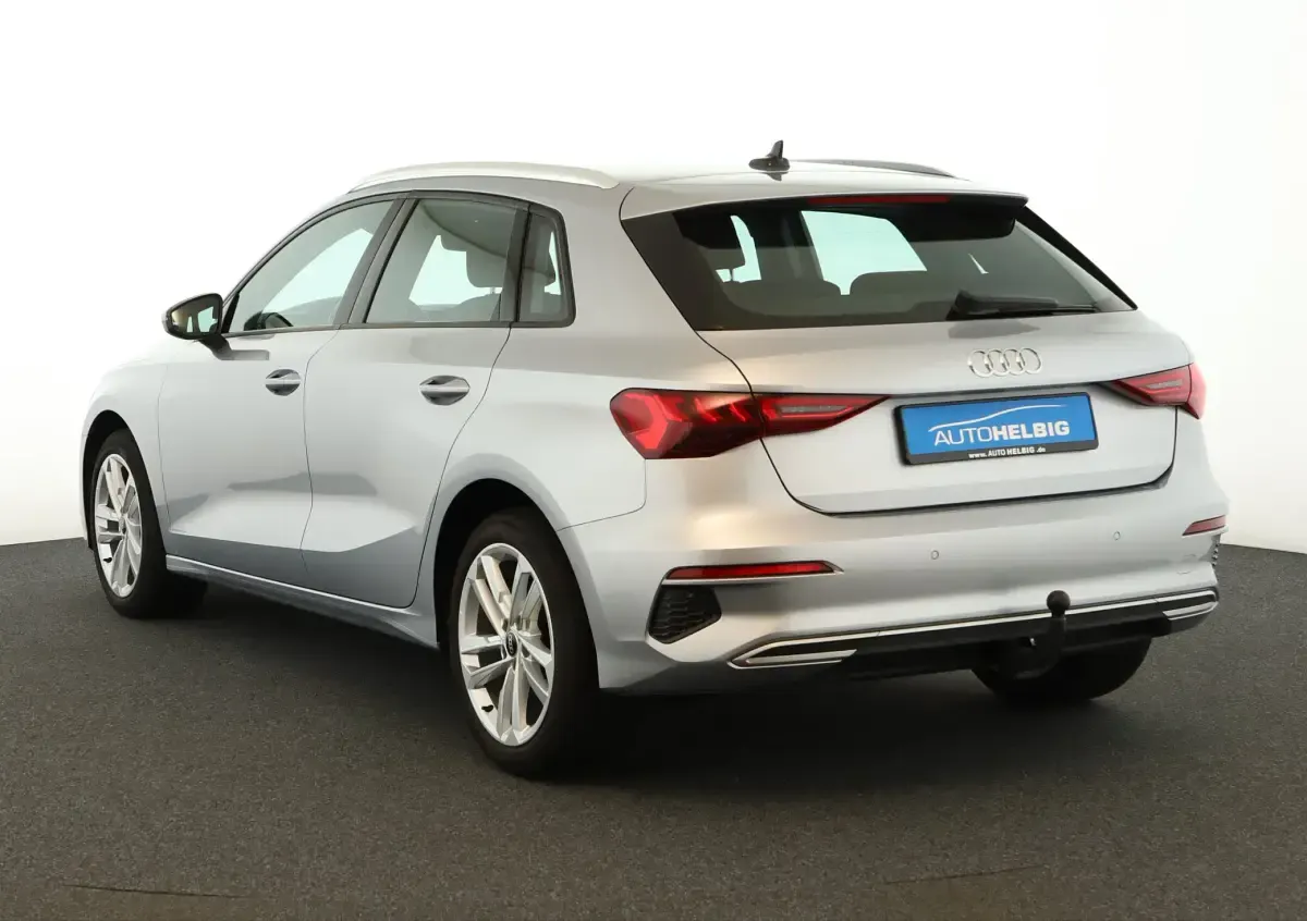 Gebraucht Audi A3 Advanced 150 PS (110 kW) 2022 Florettsilber metallic Limousine