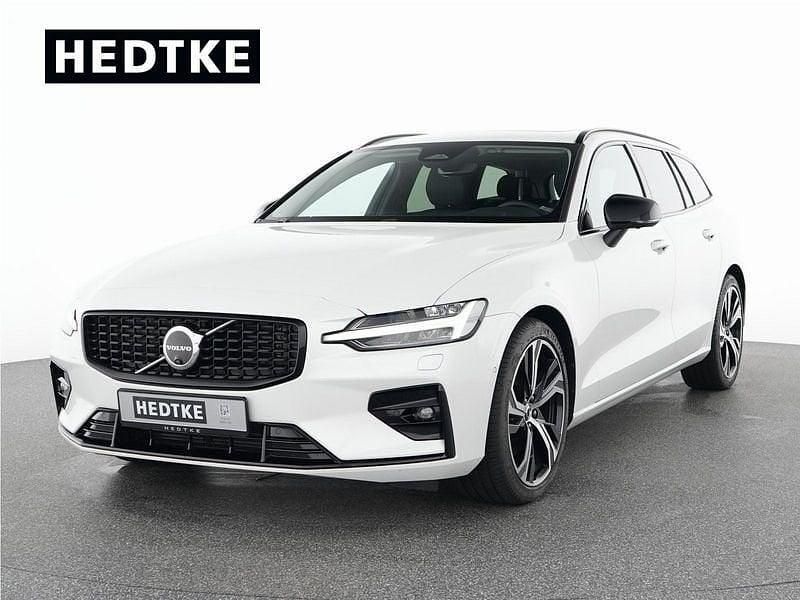 Weiß Gebraucht 2025 Volvo V60 Plus Kombi | 44.990 € (Etwas zu teuer) - Bild 1/4