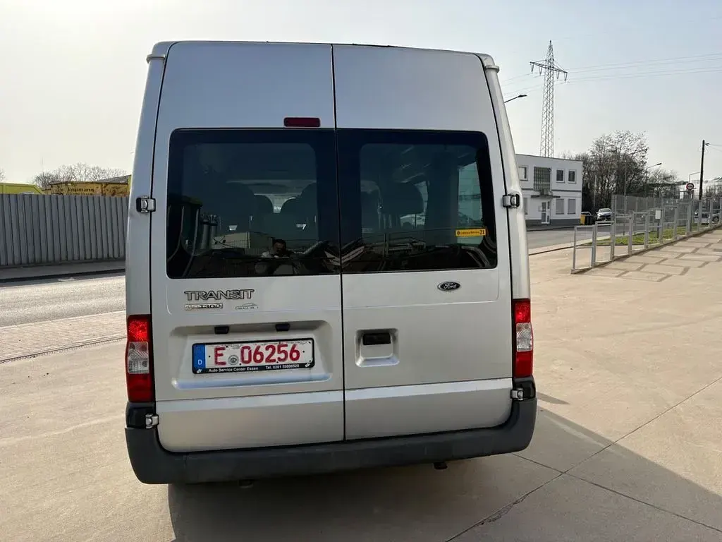 Używany Ford Transit 110 KM (80 kW) 2008 Srebrny Sedan/Limuzyna