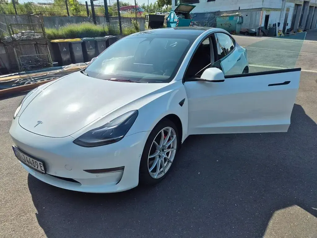 Used Tesla Model 3 377 kW (513 HP) 2022 White Sedan