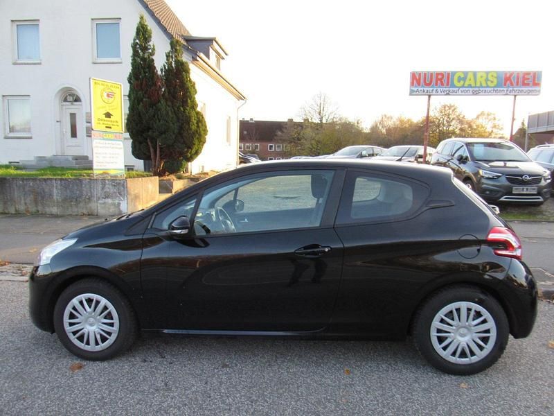 Schwarz Gebraucht 2013 Peugeot 208 Kleinwagen | 3.890 € - Bild 1/4