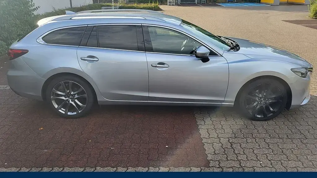Gebraucht Mazda 6 Sports-Line 175 PS (128 kW) 2015 Silber Limousine
