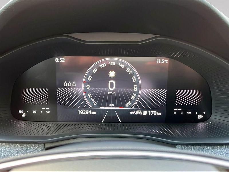 Gebraucht Skoda Scala Selection 150 PS (110 kW) 2024 Grau Kleinwagen