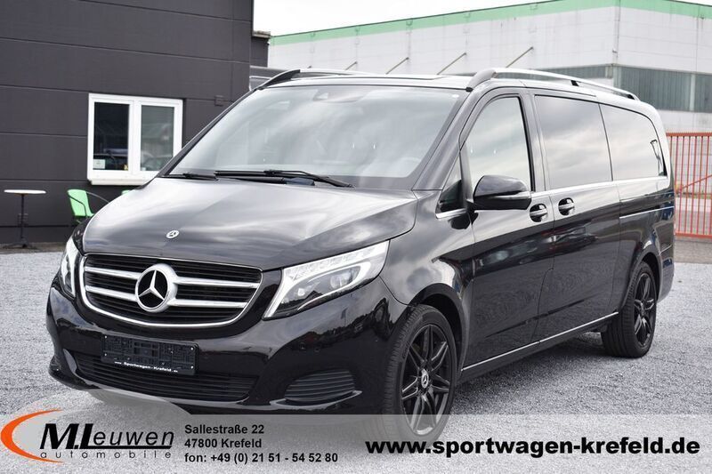 Schwarz Gebraucht 2019 Mercedes V250 Avantgarde Van / Kleinbus | 44.950 € (Fairer Preis) - Bild 1/4