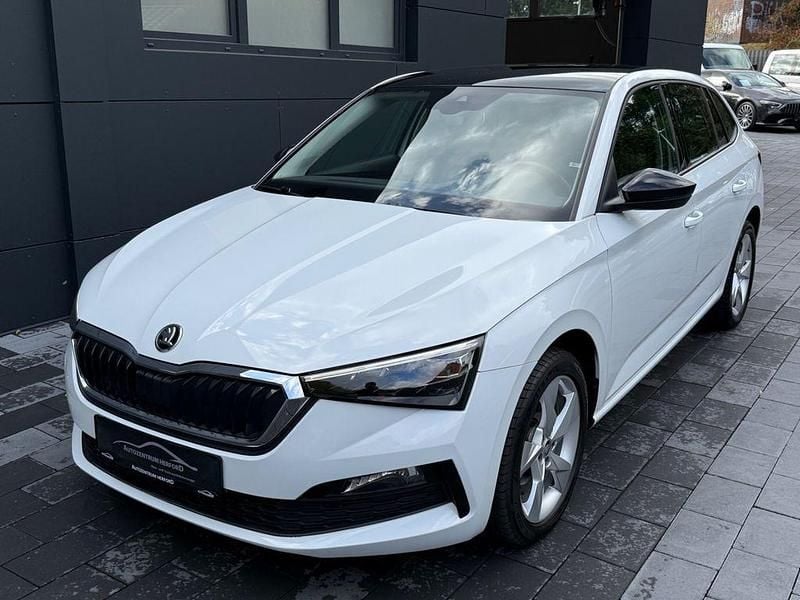 Gebraucht Skoda Scala Style 150 PS (110 kW) 2019 Weiß Kleinwagen